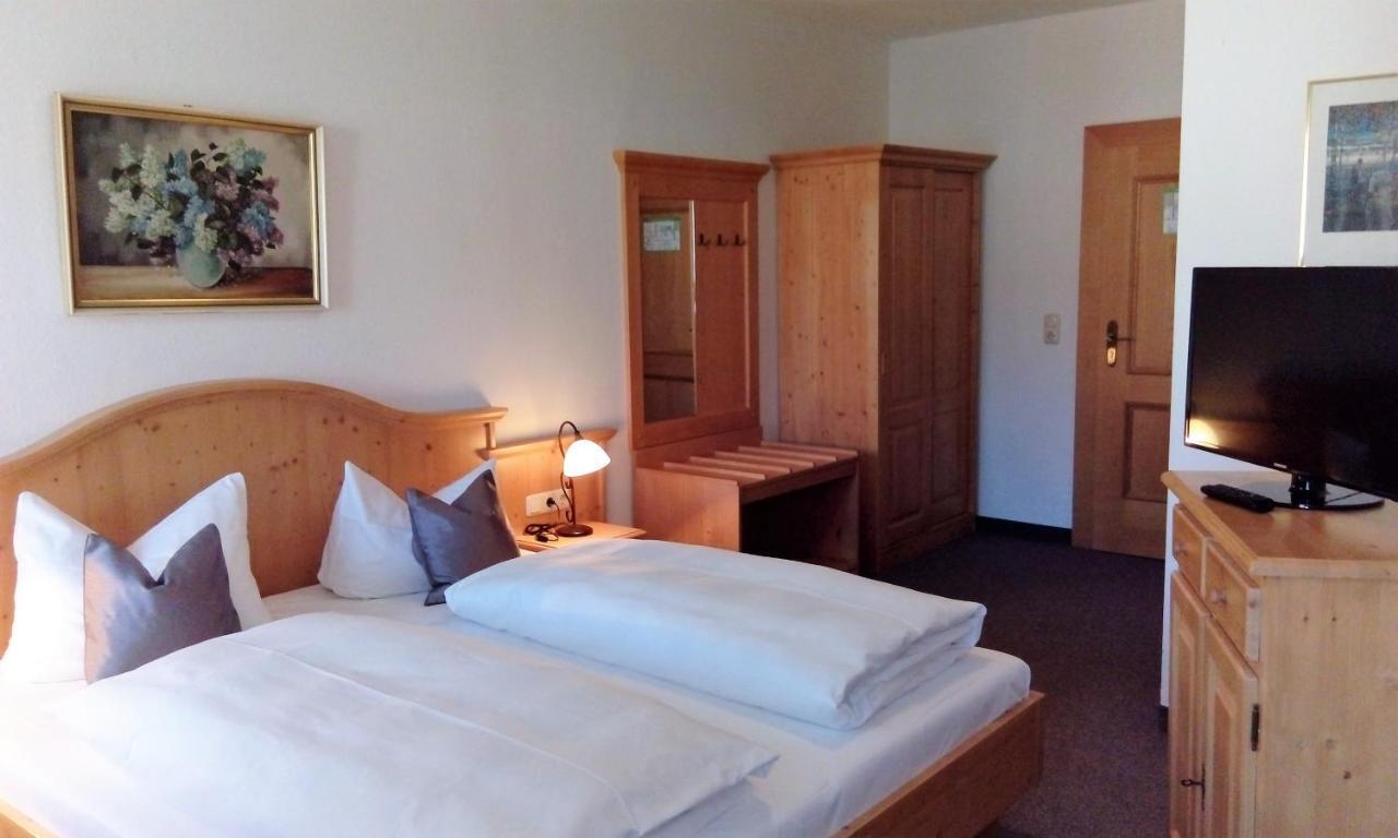 Hotel Pension Lindenhof Prien am Chiemsee Buitenkant foto