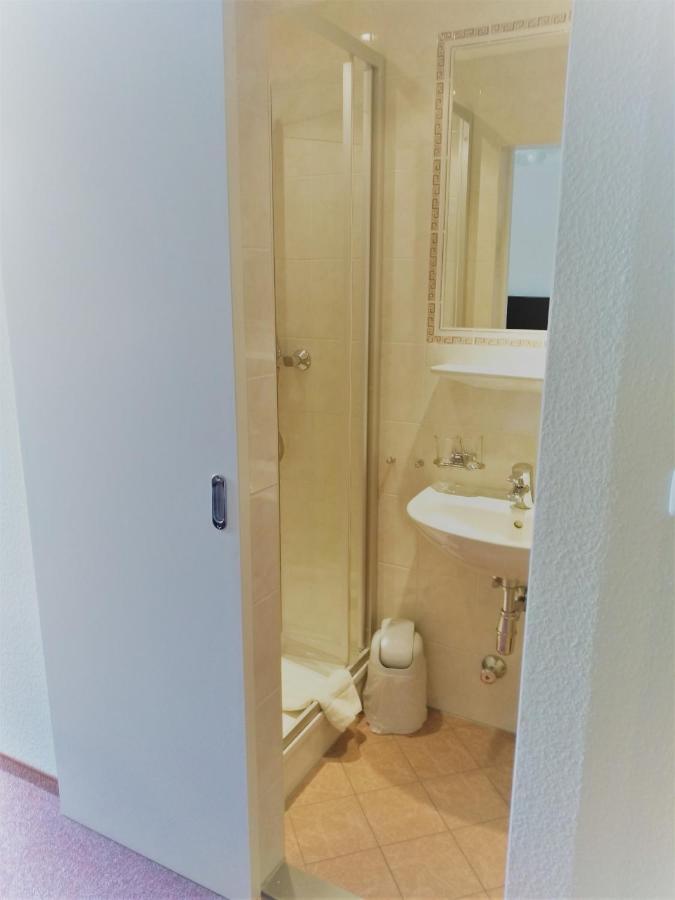 Hotel Pension Lindenhof Prien am Chiemsee Kamer foto
