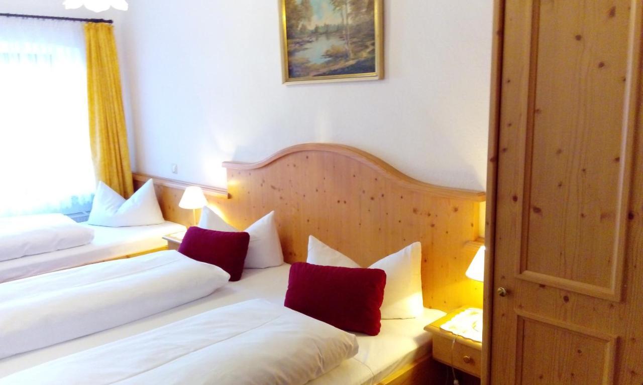 Hotel Pension Lindenhof Prien am Chiemsee Kamer foto