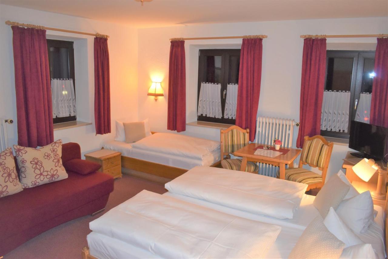 Hotel Pension Lindenhof Prien am Chiemsee Buitenkant foto