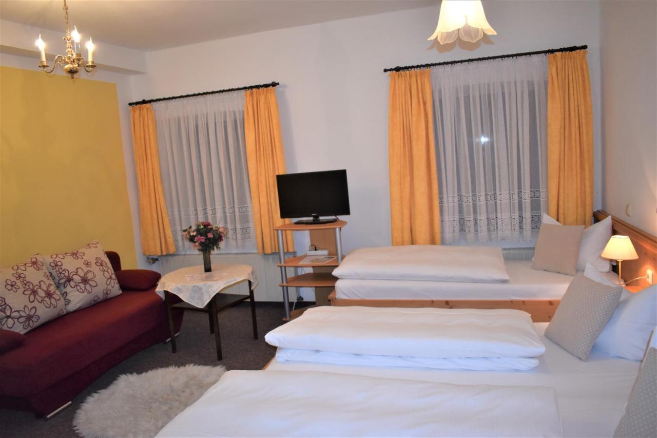 Hotel Pension Lindenhof Prien am Chiemsee Buitenkant foto